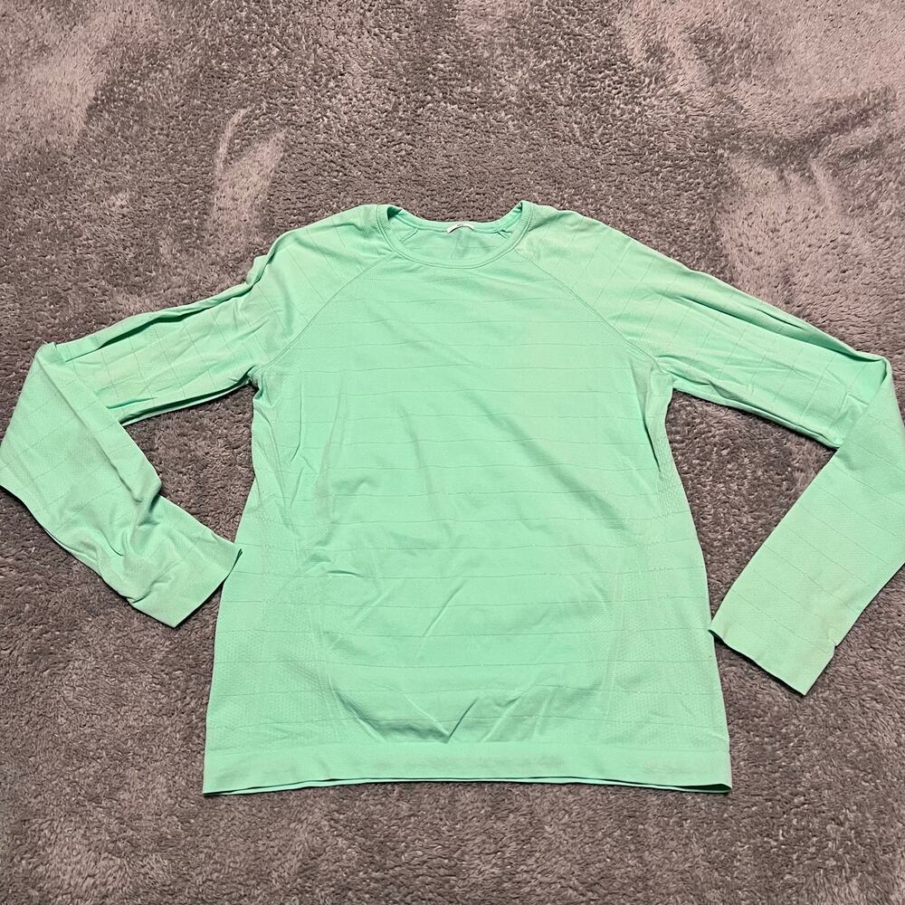Athleta Shirt Womens Medium ? performance Metallic Long Sleeve Green